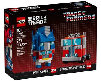 Оптимус Прайм та вантажівка