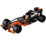 Конструктор Чорний гоночний автомобіль LEGO Technic 42026.