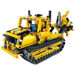 Конструктор Бульдозер LEGO Technic 42028.