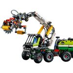Купити Лего 42080 Лісозаготівельна машина, LEGO Technic. Купити Лего 42080 Лісозаготівельна машина, LEGO Technic.