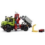 Купити Лего 42242 Mercedes-Benz Unimog U 5023 з підйомним краном, Технік.